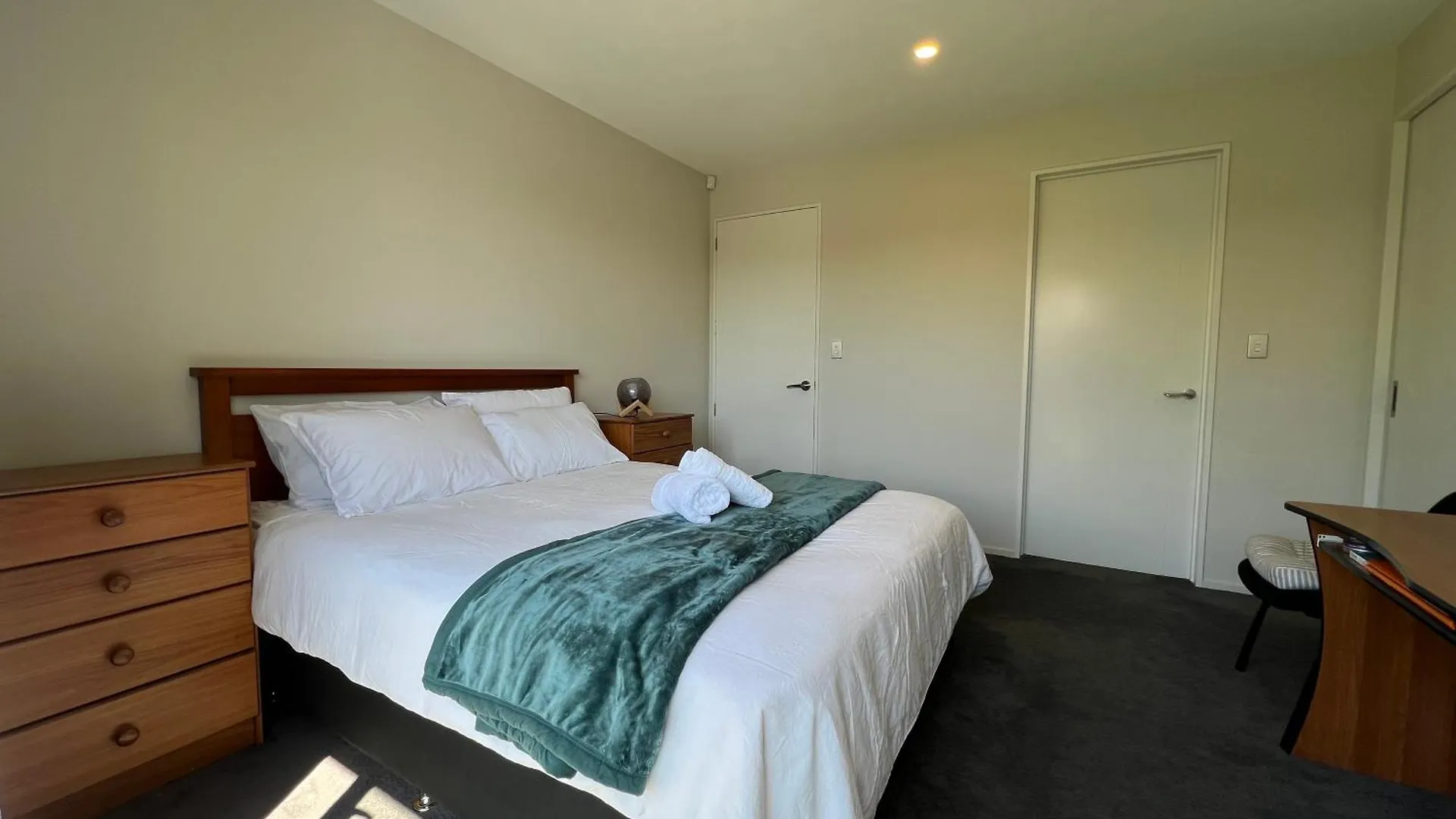 Wigram Sunny Quiet Home Christchurch 0*,  New Zealand