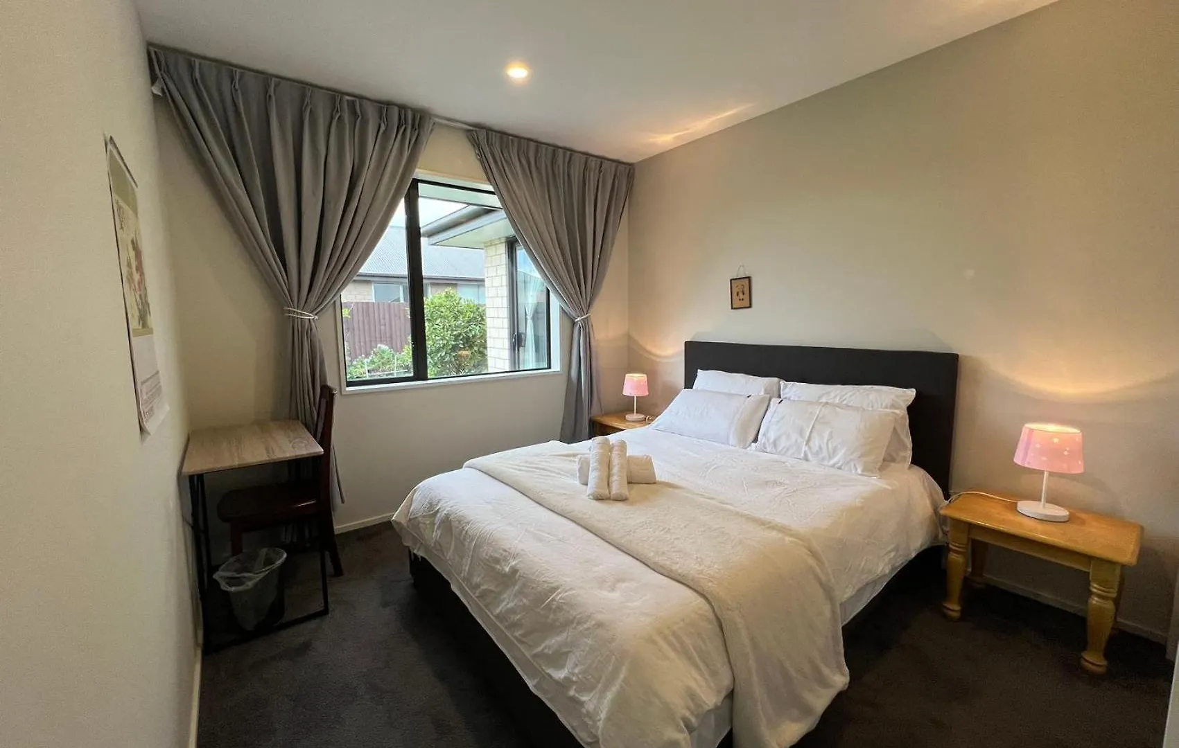 Wigram Sunny Quiet Home Christchurch